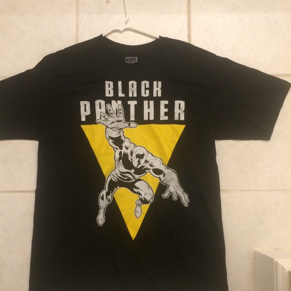 New Men’s Black Panther Marvel T-shirt Large